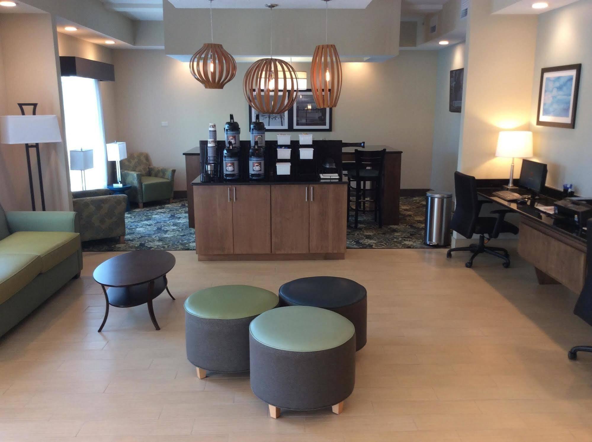 Best Western Wesley Chapel Esterno foto