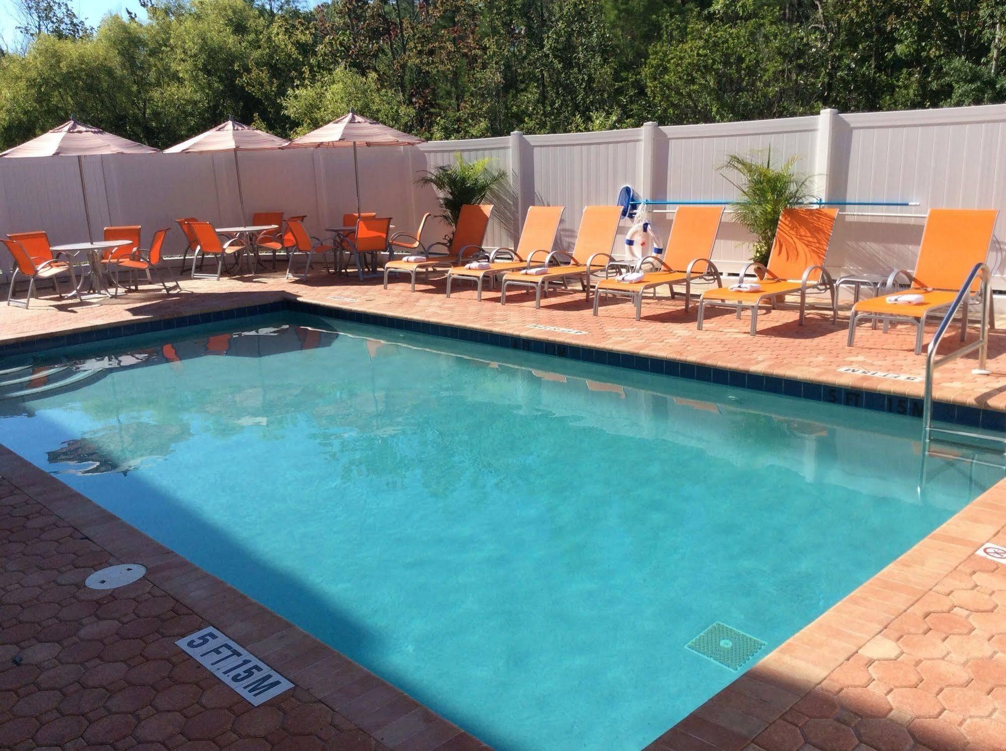 Best Western Wesley Chapel Esterno foto