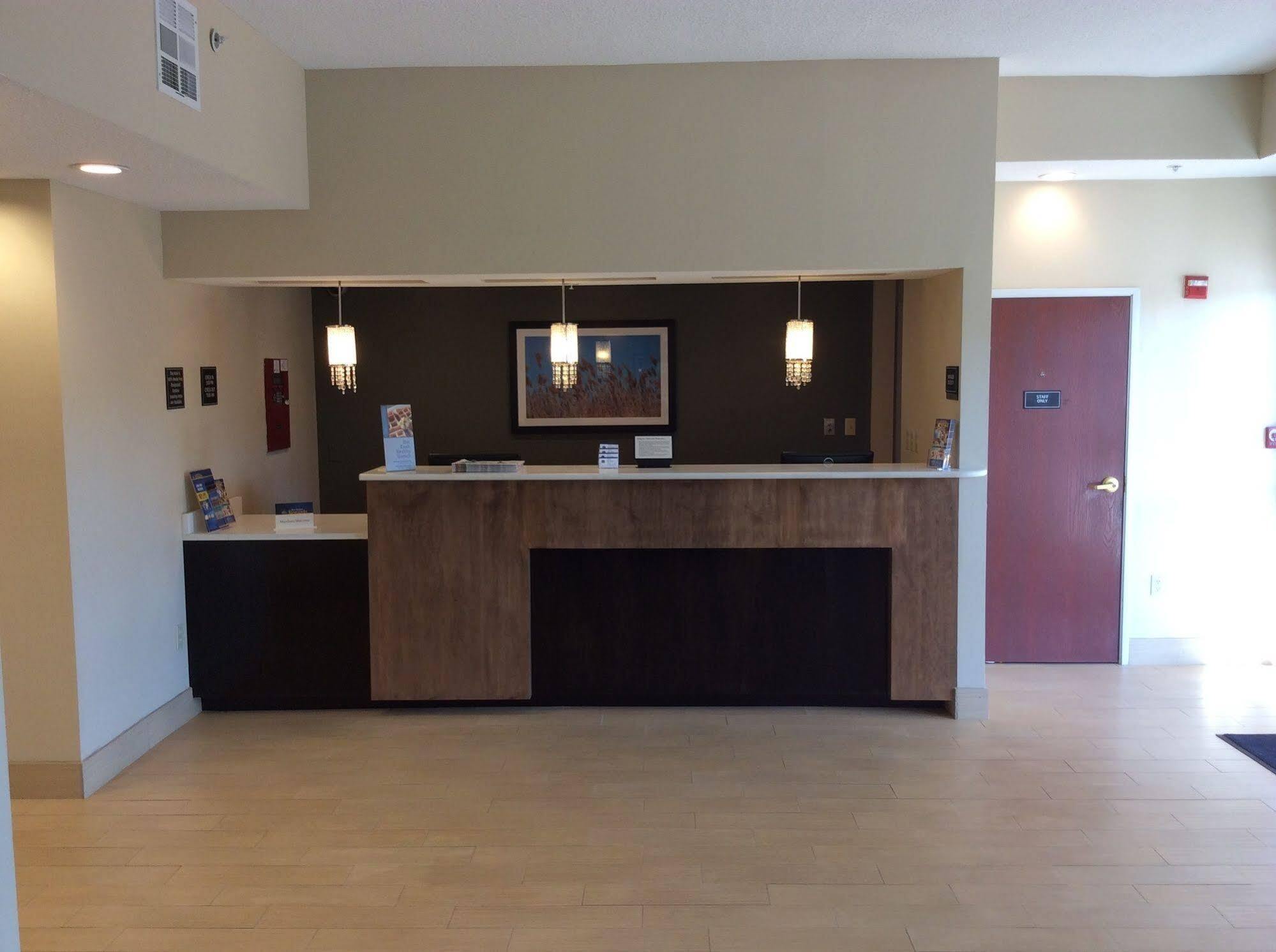 Best Western Wesley Chapel Esterno foto